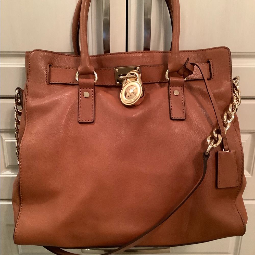 MK Large Hamilton Bag in Caramel